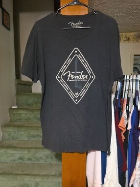 Fender Black Short Sleeve Tee with Diamond Logo